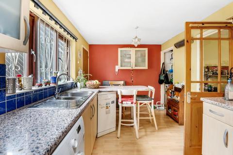 Flat 1, 58 Bakers Hill, London, E5 9HL