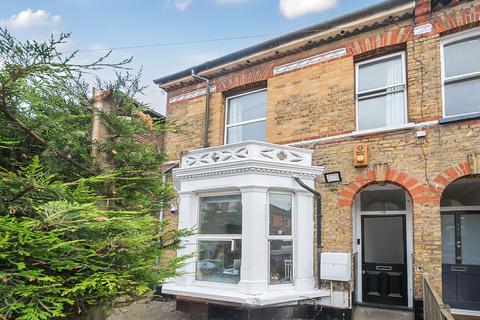 4 bedroom semi-detached house for sale, Fernlea Road, London SW12