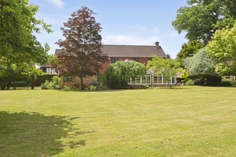 Dower House Bognor Road, Broadbridge Heath, Horsham, RH12 3PS