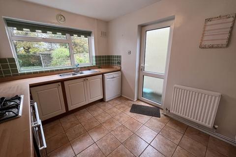 4 bedroom detached house to rent, The Broad Shoard, Cowbridge
