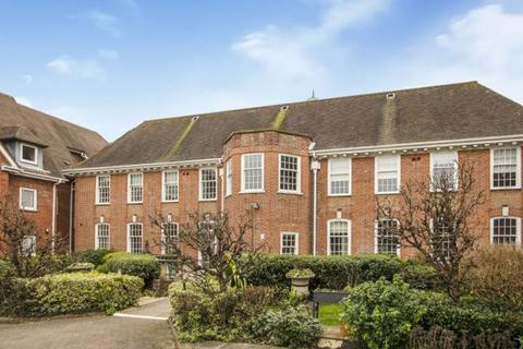 undefined, Belvedere Court, Hoddesdon