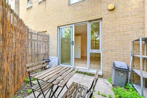1 bedroom flat for sale, Lowther Road, Barnsbury, London, N7