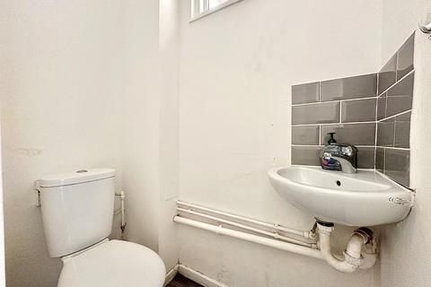 13 Farraxton Square, Northampton, NN4 9RQ