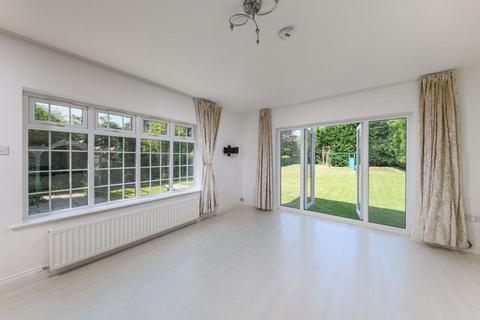 5 bedroom detached house for sale, Darras Road, Darras Hall, Ponteland, Newcastle Upon Tyne