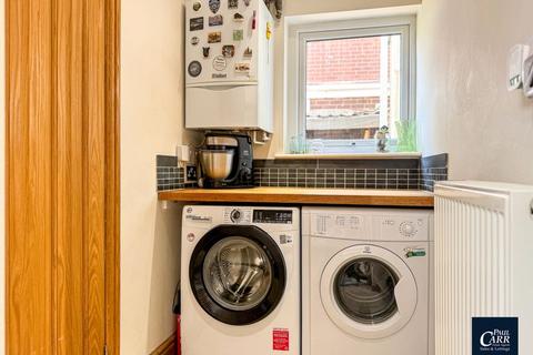 61 Bentons Lane, Walsall, WS6 6EE