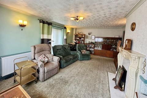 4 bedroom detached house for sale, Newquay Close, Walsall, WS5 3EP