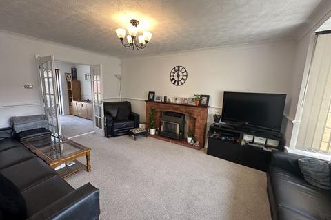 4 bedroom detached house for sale, Woodruff Way, Walsall, WS5 4RL