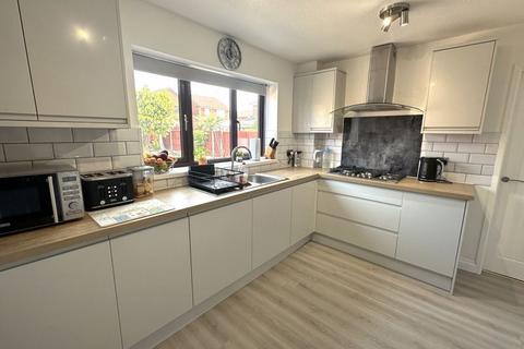 4 bedroom detached house for sale, Woodruff Way, Walsall, WS5 4RL