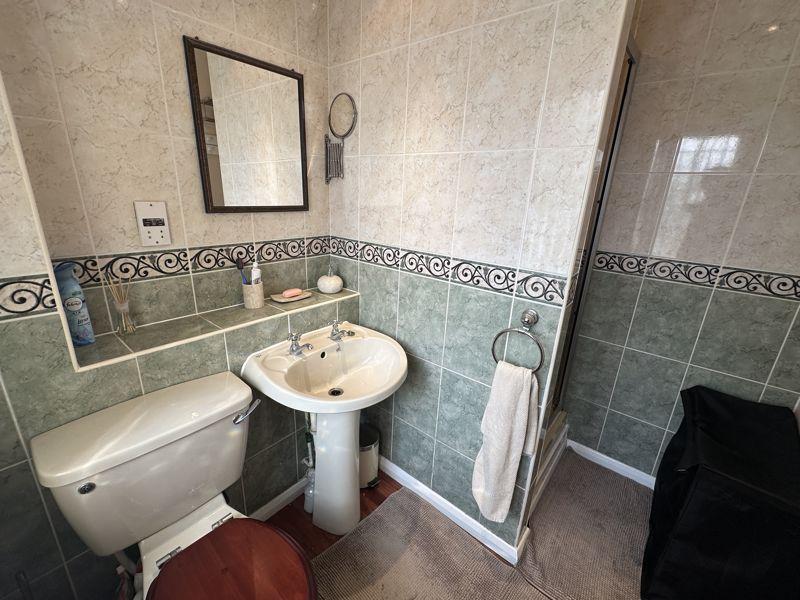 Ensuite