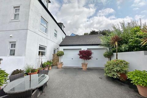 3 Chygoose Drive, Truro, TR1 3FN