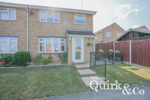 3 bedroom semi-detached house for sale, Essex Close, Basildon, SS15