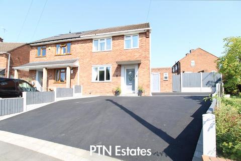 58 Ash Crescent, Kingswinford, DY6 8DJ