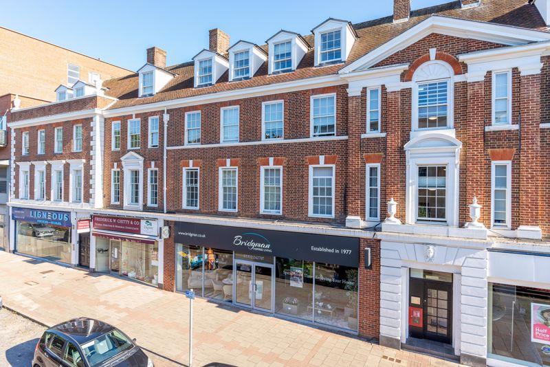 New Zealand Avenue, Walton-On-Thames 1 bed apartment to rent - £1,295