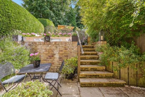 3 bedroom terraced house for sale, Hillside Close, Chalfont St. Giles