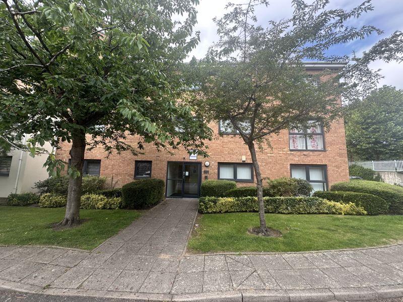 Lowbridge Court