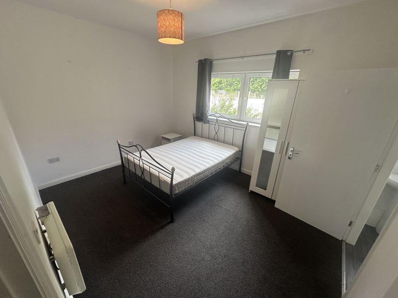 Bed 1 with En-Suite