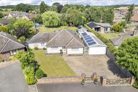 3 bedroom detached bungalow for sale, Furze Close, Thurston