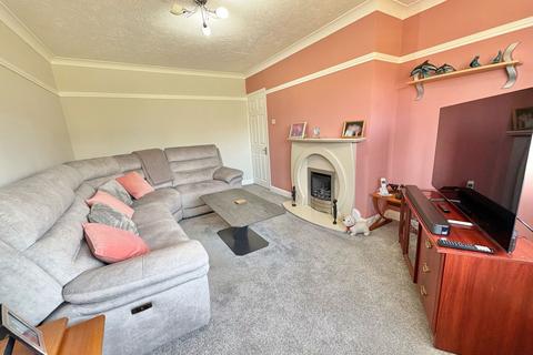 15 Odiham Close, Tamworth, B79 8SB