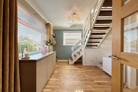 31 St. Cuthberts Road, Prestwick, KA9 2EA