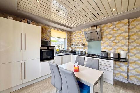 4 bedroom detached bungalow for sale, Castlehill Road, Ayr