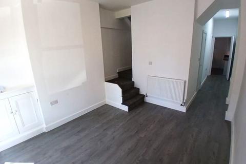 4 bedroom terraced house for sale, Norman Street, Off Narborough Road