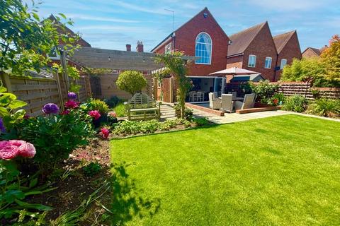 5 bedroom detached house for sale, High Street South, Stewkley LU7
