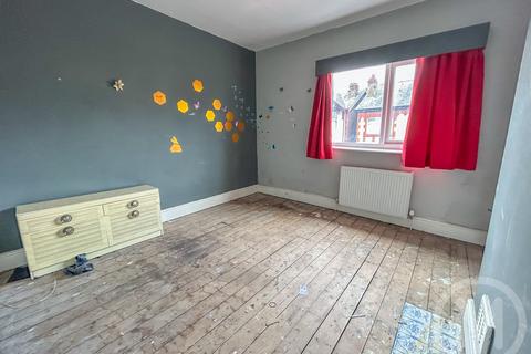 2 bedroom terraced house for sale, Lyceum Avenue, Blackpool, FY3 9DS