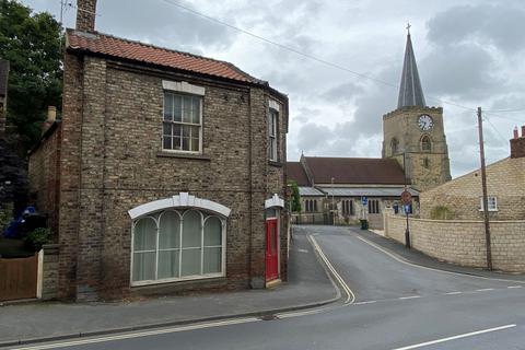 2 bedroom townhouse for sale, Old Maltongate, Malton YO17