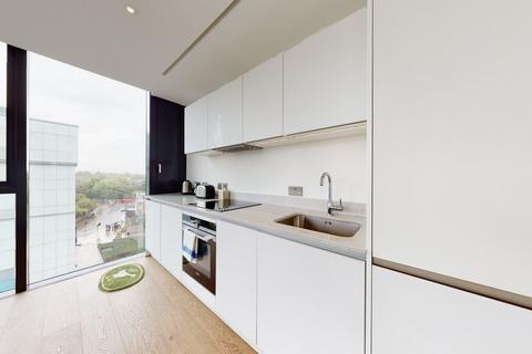 Studio to rent, Highgate Hill