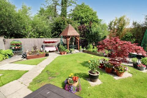 4 bedroom detached house for sale, Sandy Way, Connah's Quay, CH5