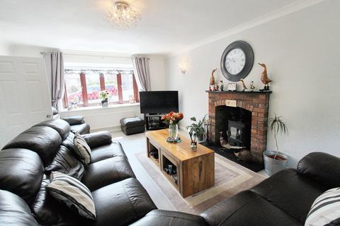 4 bedroom detached house for sale, Sandy Way, Connah's Quay, CH5
