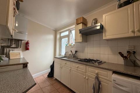 1 bedroom detached house to rent, Fitzneal Street, London, W12 0BB