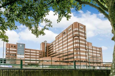 1 bedroom flat for sale, Broad Street, Birmingham, West Midlands, B15