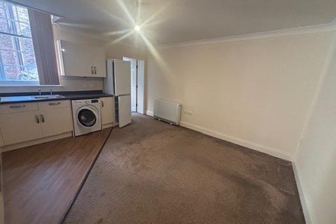 1 bedroom flat to rent, Friary Chambers, Whitefriargate, Hull, HU1