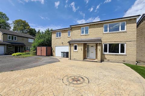 5 bedroom detached house for sale, Greenroyd Croft, Huddersfield HD2