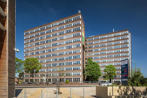 Office to rent, Chester Rd Manchester M32 0RS
