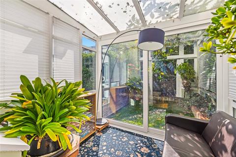 24 Princes Terrace, Brighton, BN2 5JS