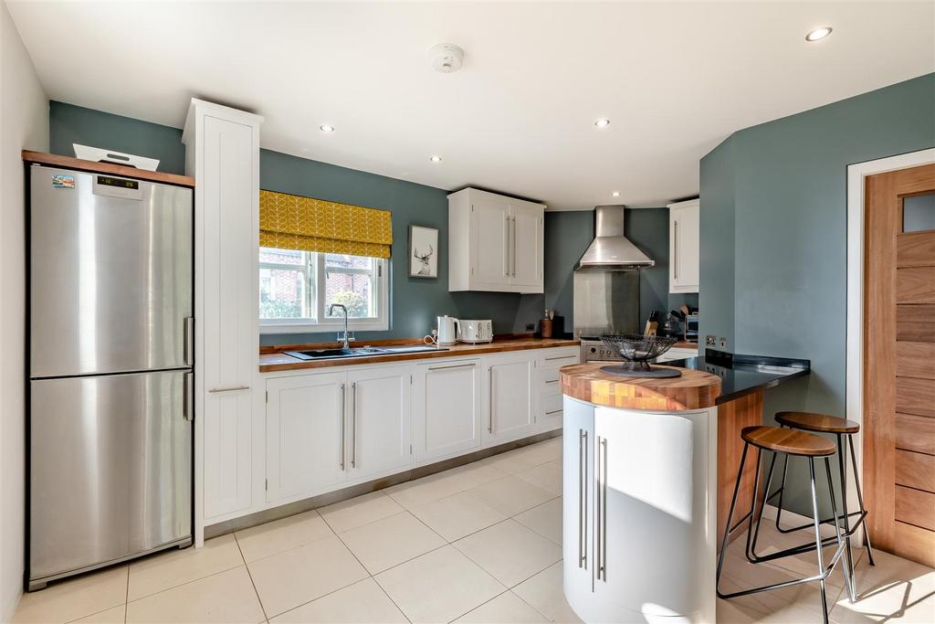 8652520-interior32.jpg