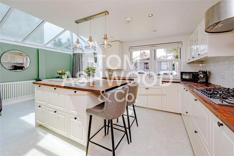 43 Brooklands Road, Romford, RM7 7EB