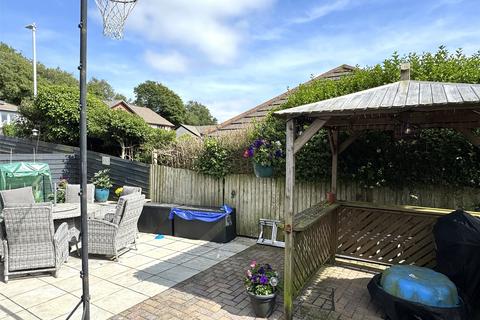 4 bedroom detached house for sale, Halgavor Park, Bodmin, PL31