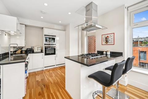 3 bedroom flat for sale, Westrovia Court, 5 Moreton Street, London, SW1V