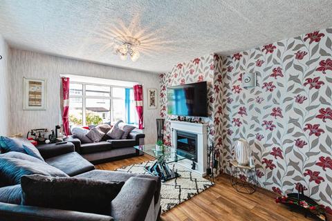 2 bedroom bungalow for sale, Hillside Close, Blackpool FY3
