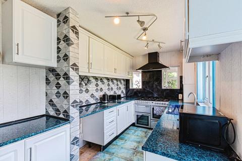 2 bedroom bungalow for sale, Hillside Close, Blackpool FY3