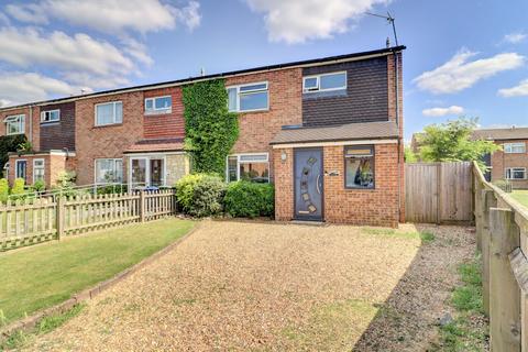 46 Copners Drive, Holmer Green, High Wycombe, HP15 6SG