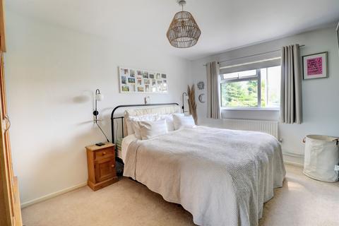 46 Copners Drive, Holmer Green, High Wycombe, HP15 6SG