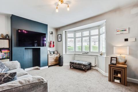 361 Leeds Road, Lofthouse, Wakefield, WF3 3QE