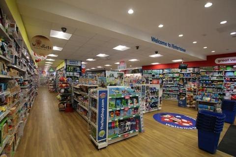 Retail property (high street) for sale, 118 High St Poole BH15 1DF