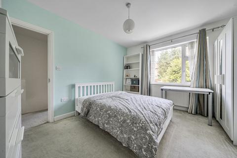 70 Walden Avenue, Chislehurst, BR7 6EW