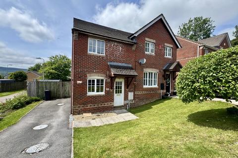 13 Bishops Grove, Merthyr Tydfil, CF47 9LJ