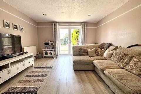 13 Bishops Grove, Merthyr Tydfil, CF47 9LJ